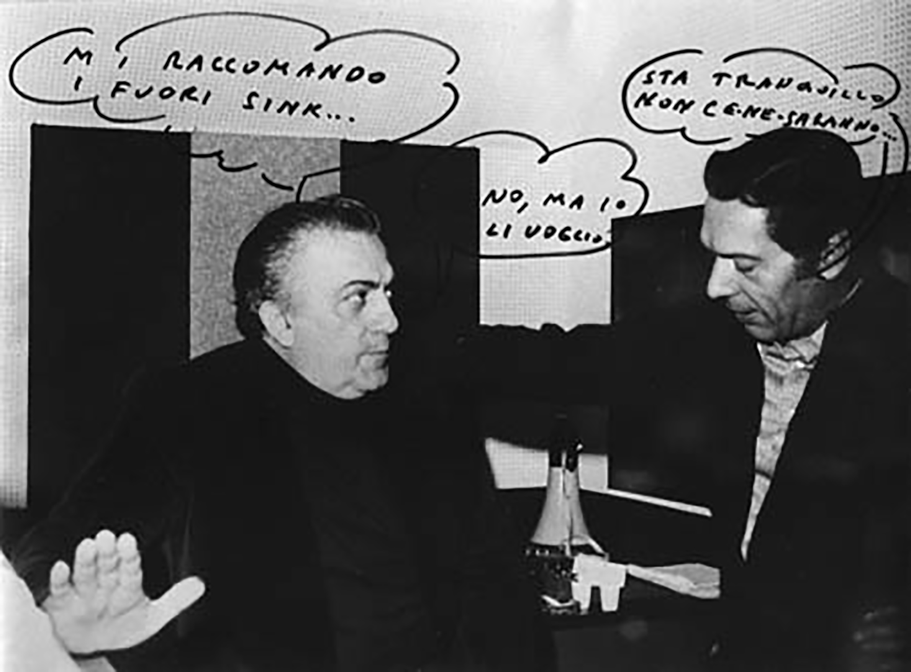 Foto di federico fellini con mario maldesi